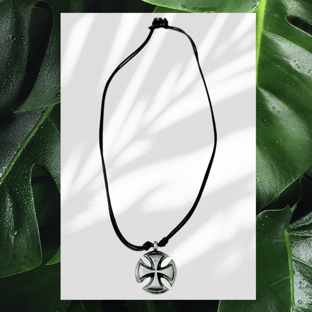 🌟Earth Elements Iron Cross Necklace